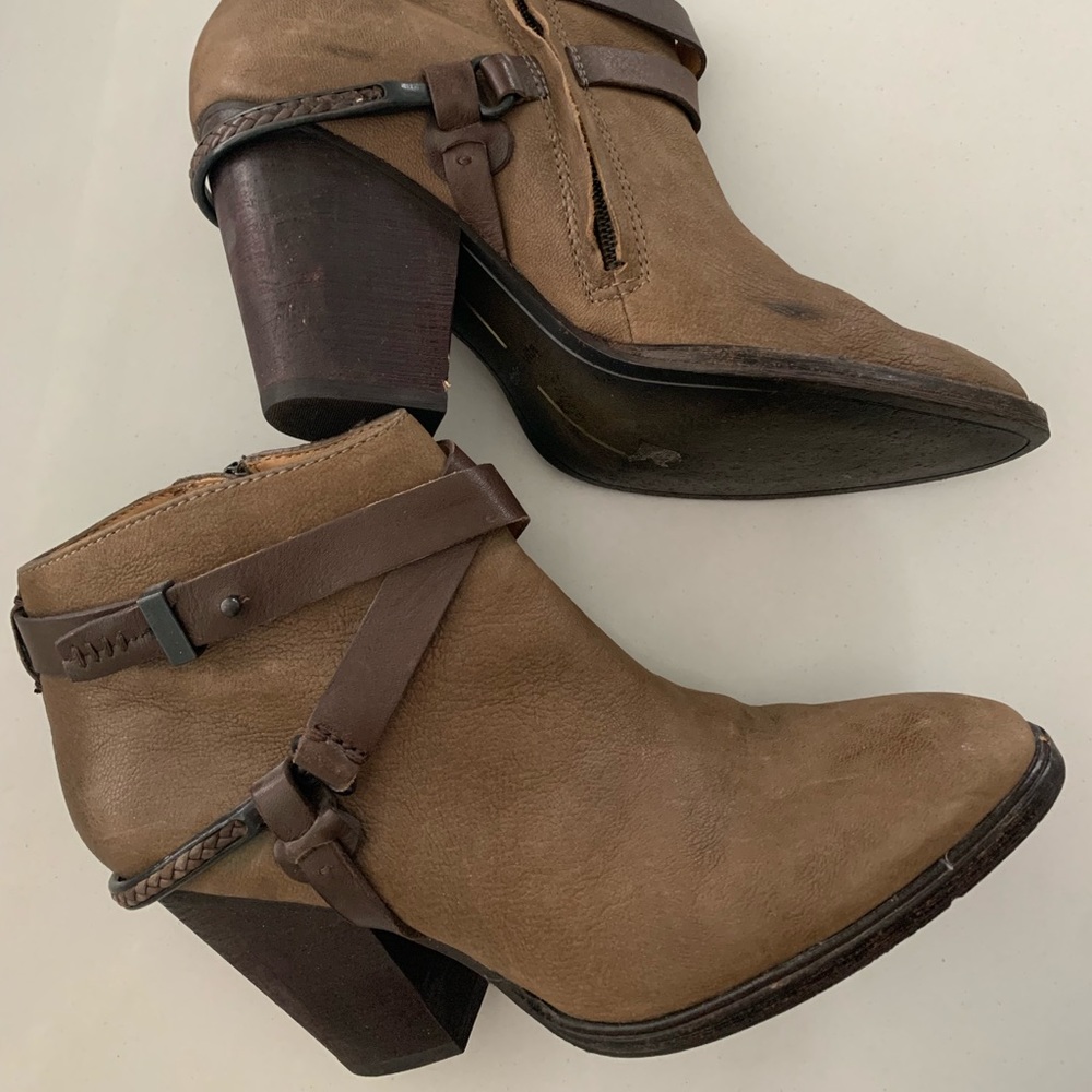 Dolce Vita Women's Harlene Wrap Strap Booties